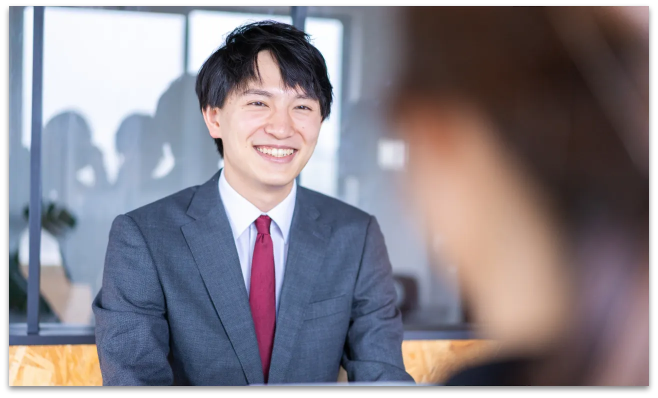 波乱万丈な人生を歩んでいる 敏腕転職エージェントが多数在籍！自身も転職を経験し、転職の最新動向を把握したエージェントだから、相談しやすいと好評です。